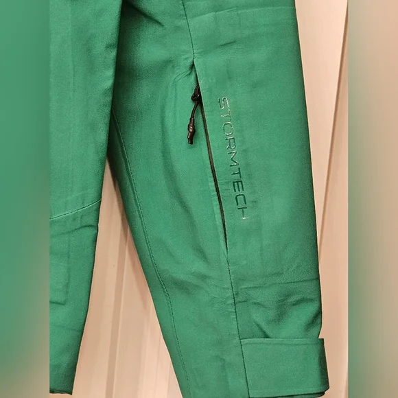 Stormtech Rain Jacket - Picture 6 of 15